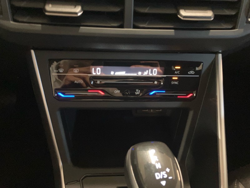 Volkswagen Polo 1.0 tsi life 95cv dsg