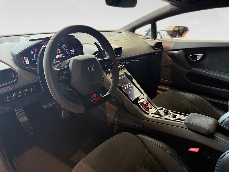 Lamborghini Huracan coupe 5.2 evo 640 awd