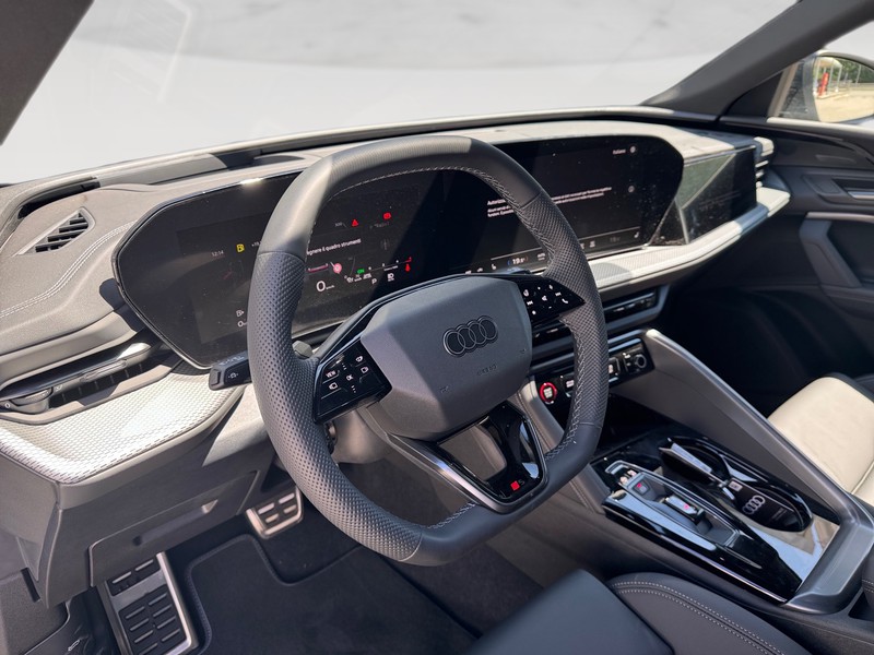 Audi Q5 2.0 tdi mhev+ s line edition quattro 204cv s-tronic