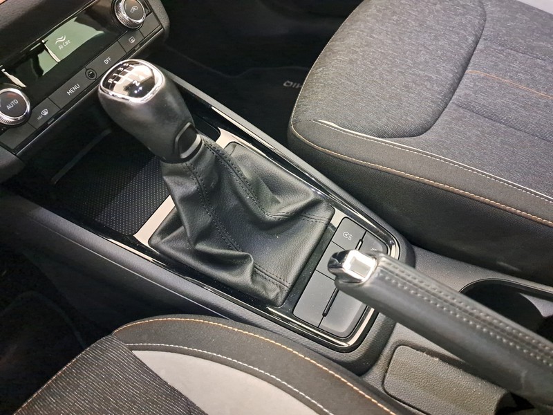 Skoda Kamiq 1.0 g-tec style 90cv