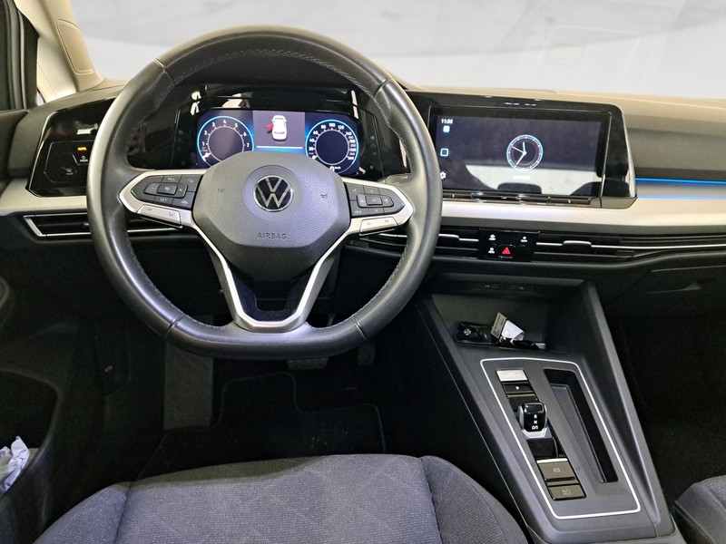 Volkswagen Golf 1.5 etsi evo life 130cv dsg