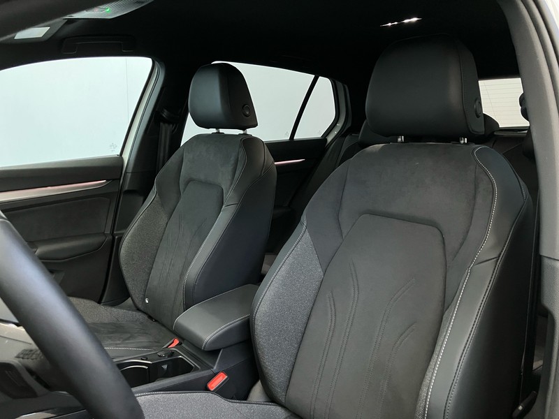 Volkswagen Golf 1.5 tsi ehybrid 50 years 204cv dsg