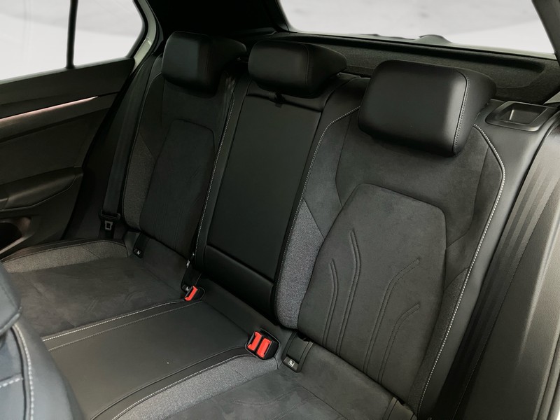 Volkswagen Golf 1.5 tsi ehybrid 50 years 204cv dsg