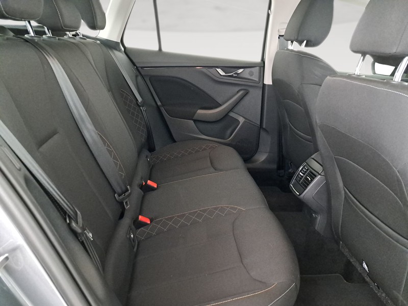 Skoda Kamiq 1.0 tsi ambition 110cv