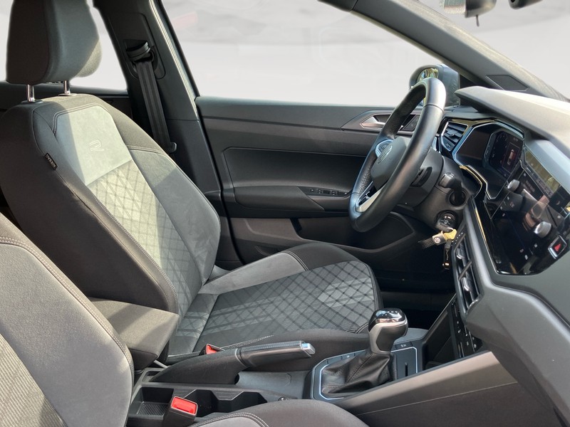 Volkswagen Taigo 1.0 tsi r-line 110cv dsg
