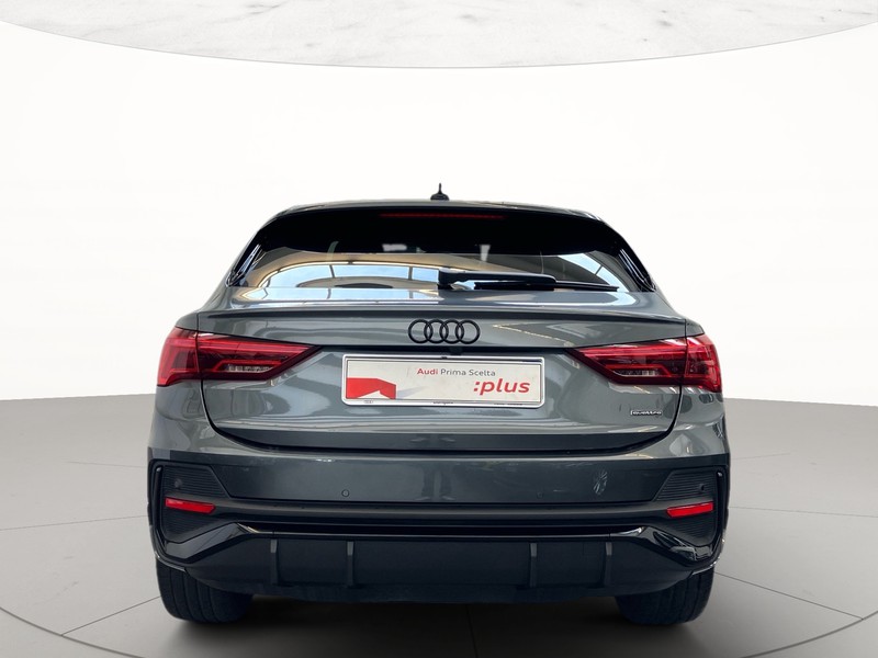 Audi Q3 sportback 40 2.0 tdi identity black quattro 193cv s-tronic