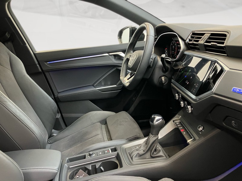 Audi Q3 sportback 40 2.0 tdi identity black quattro 193cv s-tronic