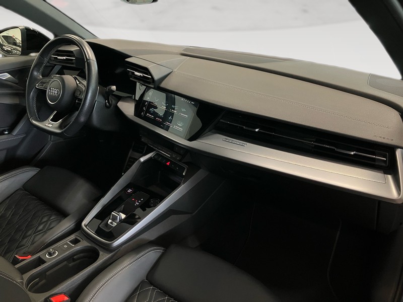 Audi S3 sportback 2.0 tfsi quattro s-tronic