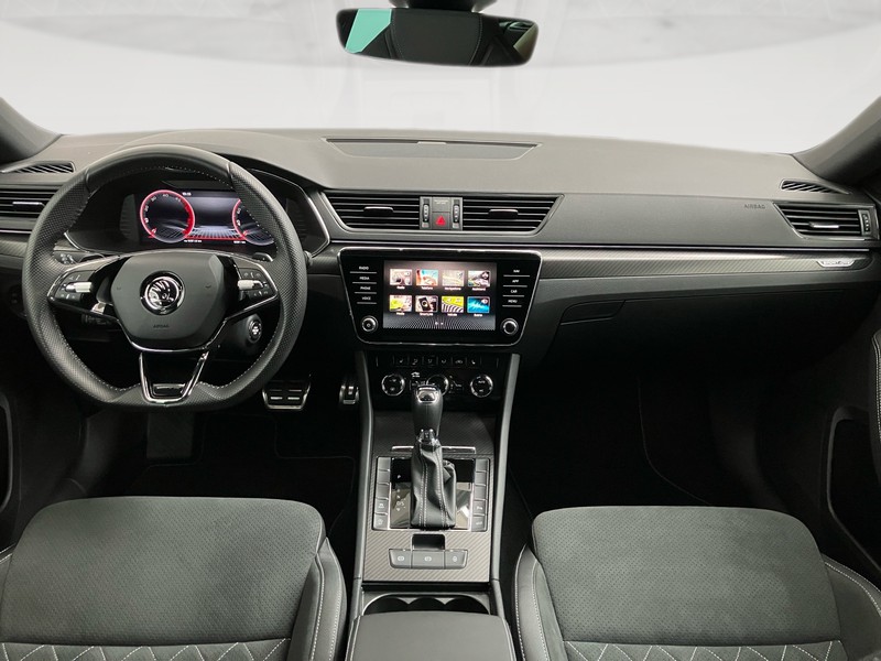 Skoda Superb wagon 2.0 tdi evo sportline 150cv dsg