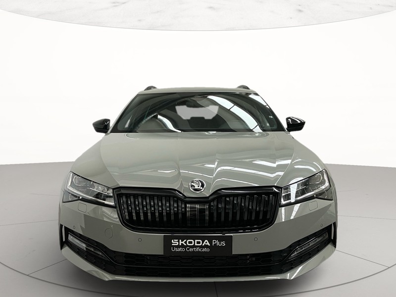 Skoda Superb wagon 2.0 tdi evo sportline 150cv dsg