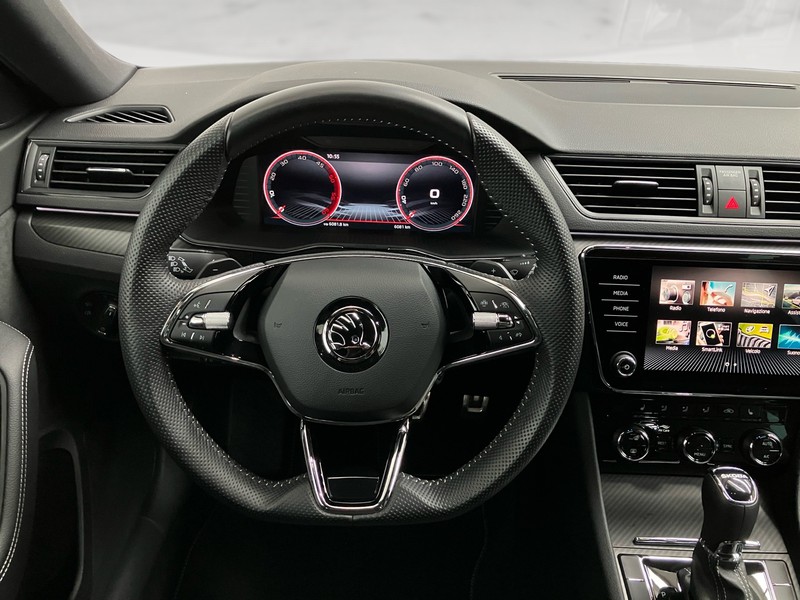 Skoda Superb wagon 2.0 tdi evo sportline 150cv dsg