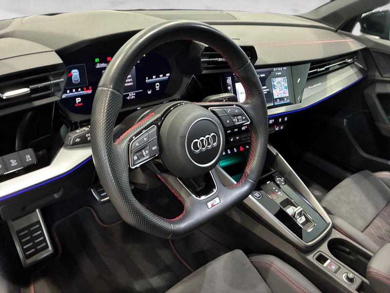Audi A3 sportback 40 2.0 tdi identity black quattro s-tronic
