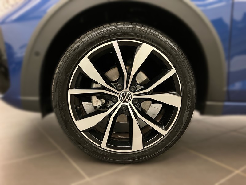 Volkswagen Taigo 1.0 tsi r-line 110cv