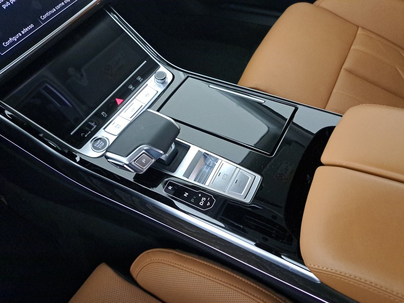 Audi A8 50 3.0 tdi mhev quattro tiptronic