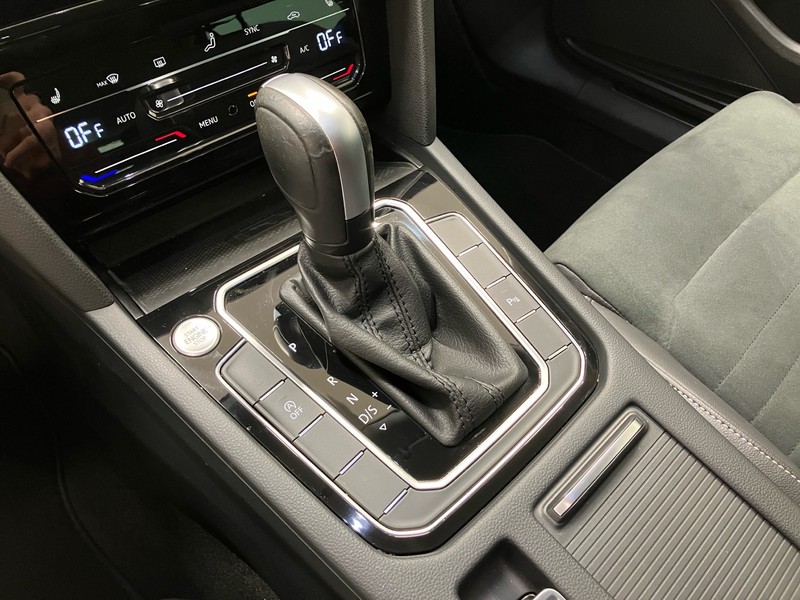 Volkswagen Passat variant 2.0 tdi executive 4motion 200cv dsg