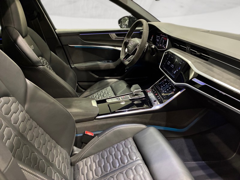 Audi RS6 avant 4.0 mhev performance quattro tiptronic