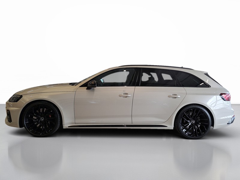 Audi RS4 avant 2.9 tfsi quattro 450cv tiptronic