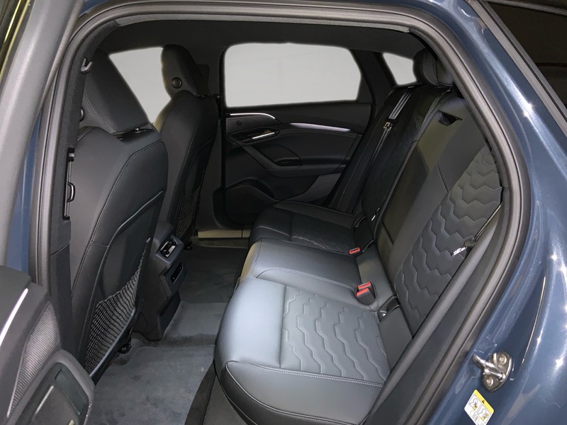 Audi A6 e-tron Sportback S line edition quattro