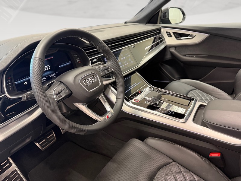 Audi SQ8 s4.0 tfsi sport attitude quattro tiptronic