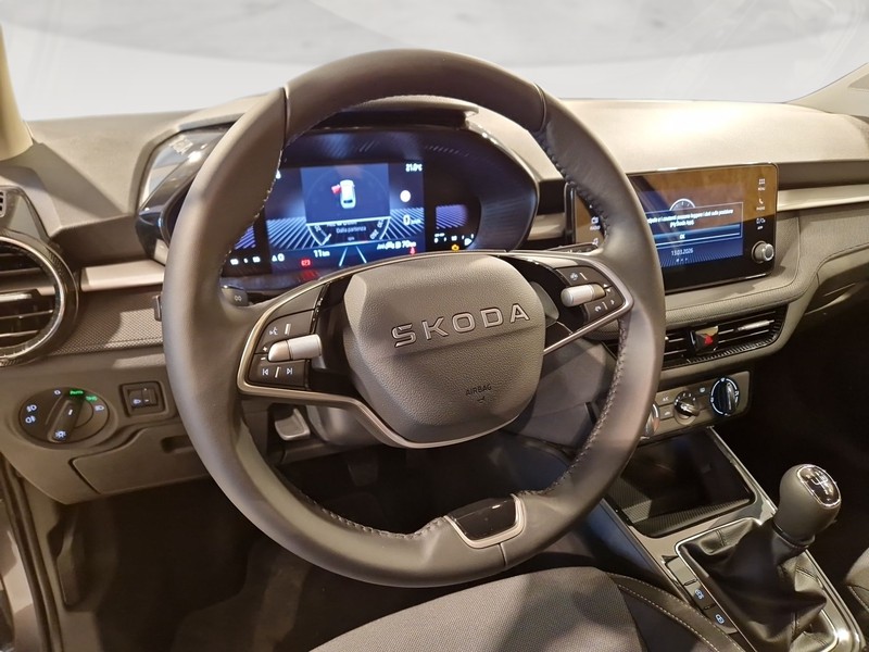 Skoda Fabia 1.0 tsi young edition 95cv