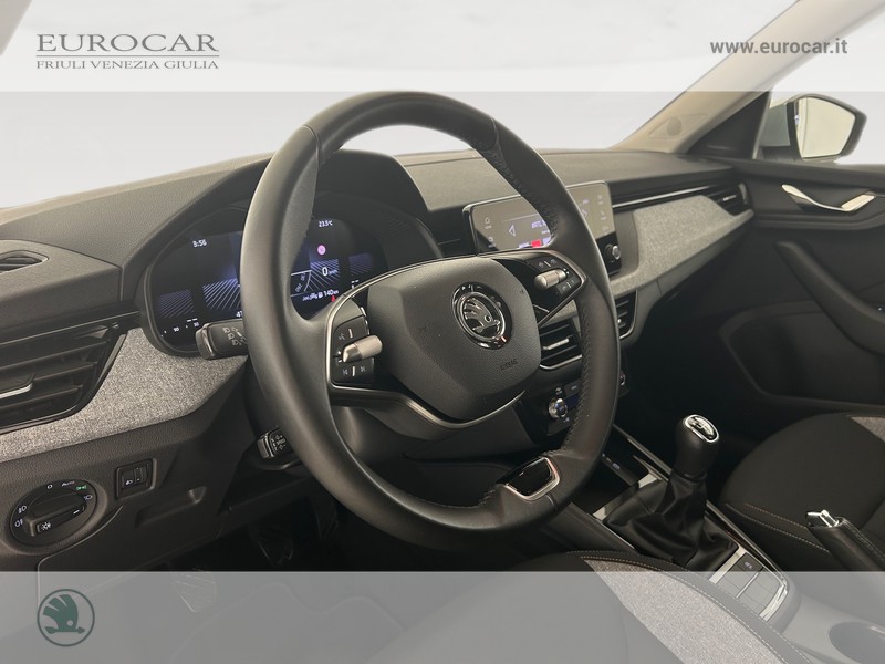 Skoda Kamiq 1.0 tsi selection 115cv