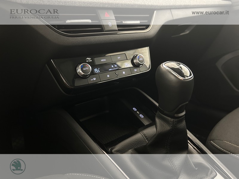 Skoda Kamiq 1.0 tsi selection 115cv