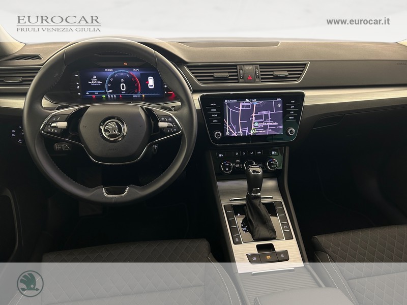 Skoda Superb wagon 2.0 tdi evo executive 150cv dsg