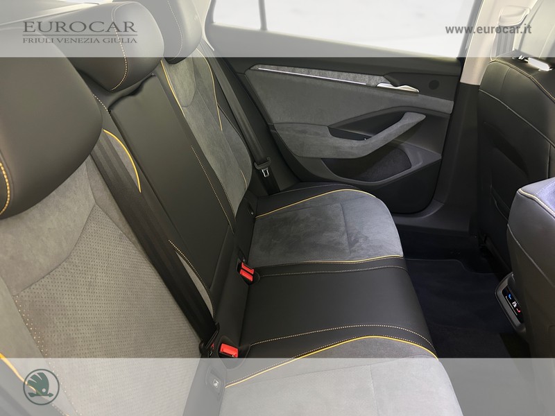 Skoda Superb wagon 2.0 tdi style 150cv dsg