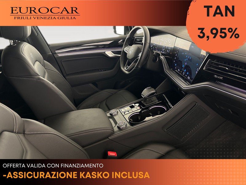 Volkswagen Touareg 3.0 v6 tdi scr r-line 231cv auto