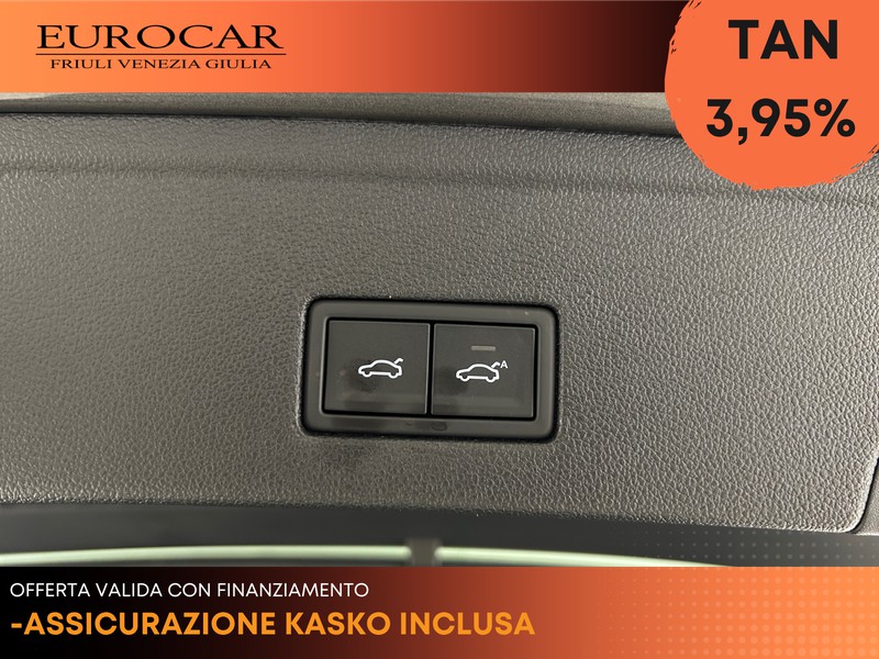 Volkswagen Touareg 3.0 v6 tdi scr r-line 231cv auto