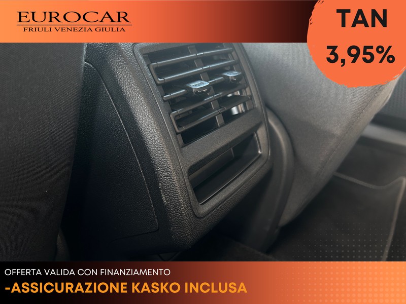 Volkswagen Golf variant 2.0 tdi life 150cv dsg