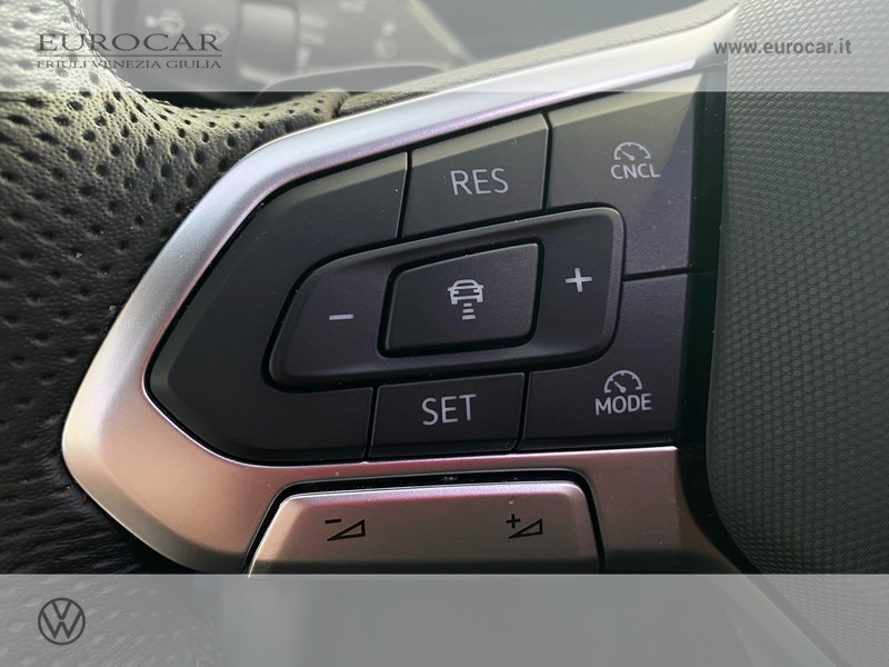 Volkswagen Tiguan 2.0 tdi r-line 150cv dsg