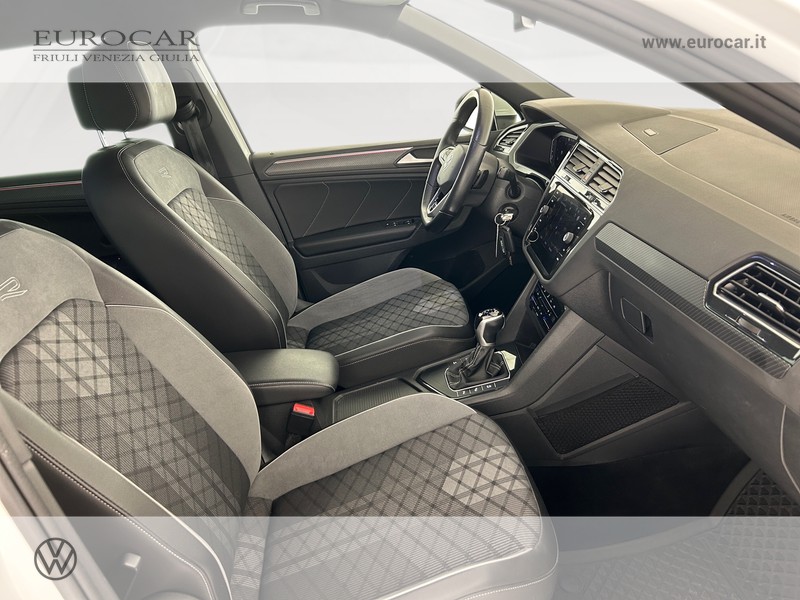 Volkswagen Tiguan 2.0 tdi r-line 150cv dsg