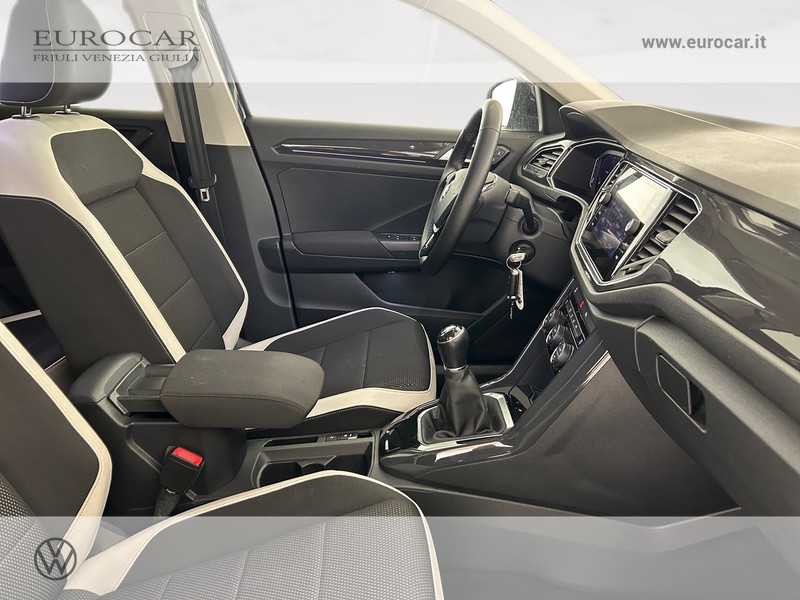 Volkswagen T-Roc 1.5 tsi advanced