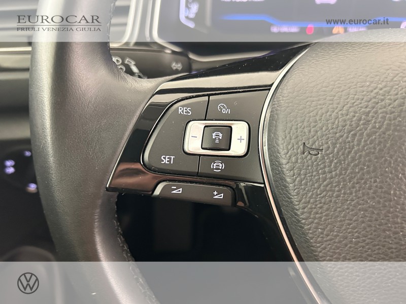 Volkswagen T-Roc 1.6 tdi advanced