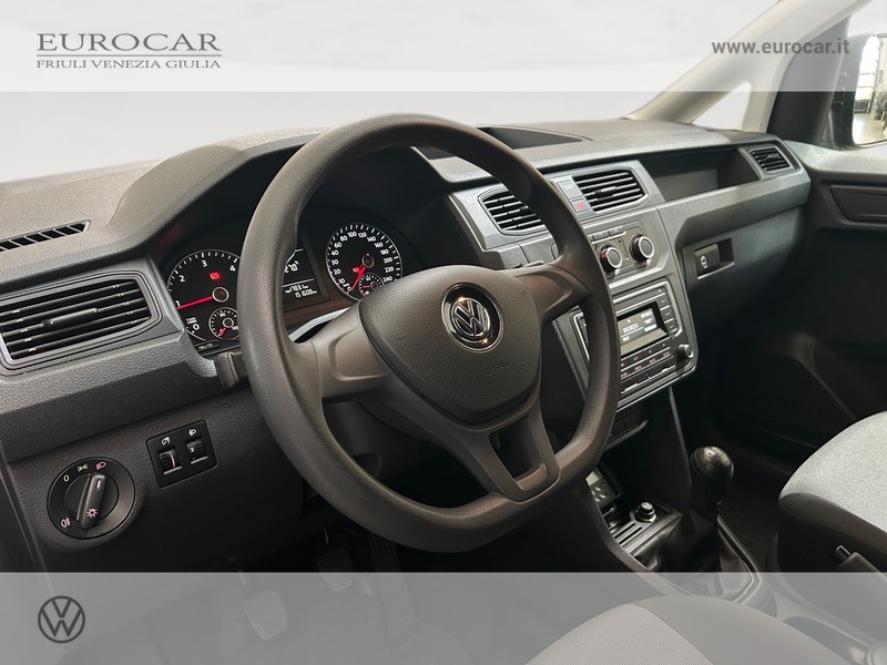 Volkswagen VIC Caddy Maxi FUBase  75 CRDM5