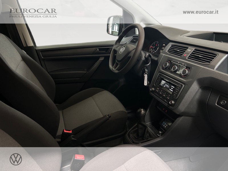 Volkswagen VIC Caddy Maxi FUBase  75 CRDM5