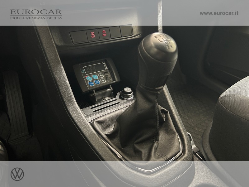 Volkswagen VIC Caddy Maxi FUBase  75 CRDM5