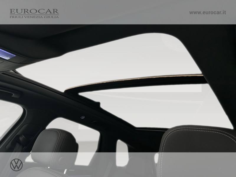 Volkswagen Touareg 3.0 v6 tdi scr r-line 231cv auto