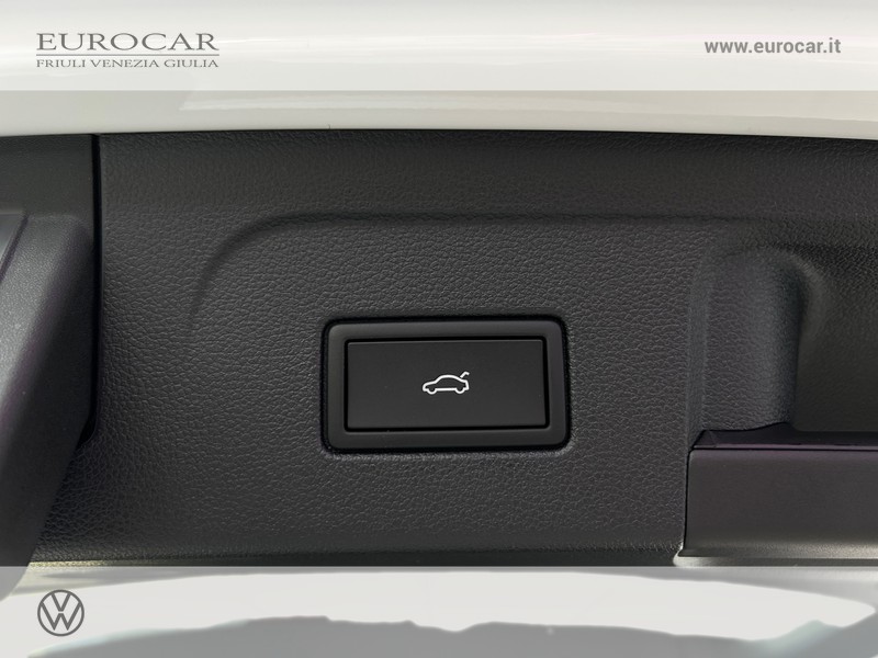 Volkswagen Touran 2.0 tdi edition plus dsg