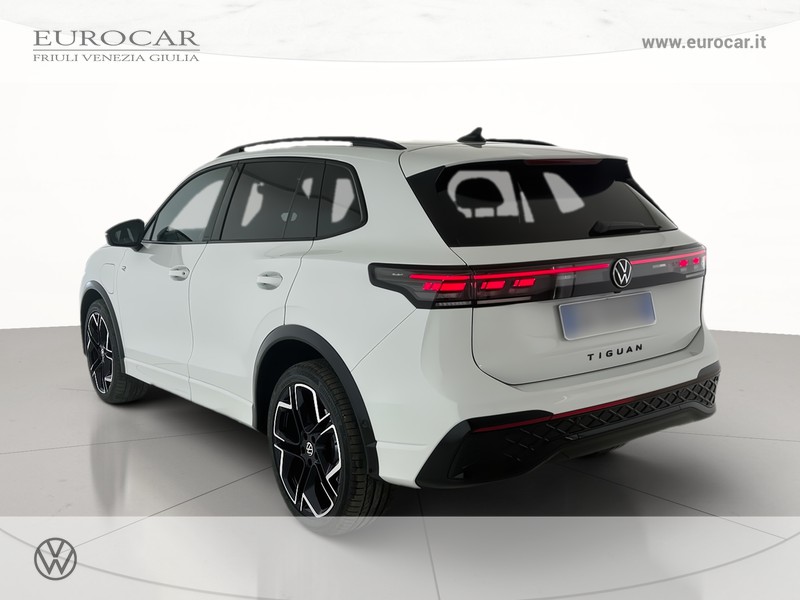 Volkswagen Tiguan 1.5 tsi ehybrid r-line 204cv dsg