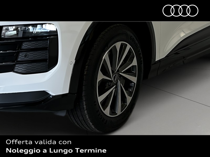 Audi Q6 e-tron performance business advanced 326cv
