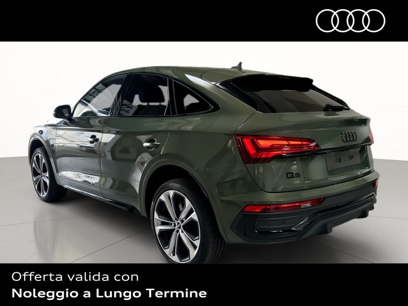 Audi Q5 sportback 40 2.0 tdi mhev 12v identity black quattro s-tronic