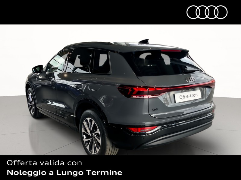 Audi Q6 e-tron business 292cv