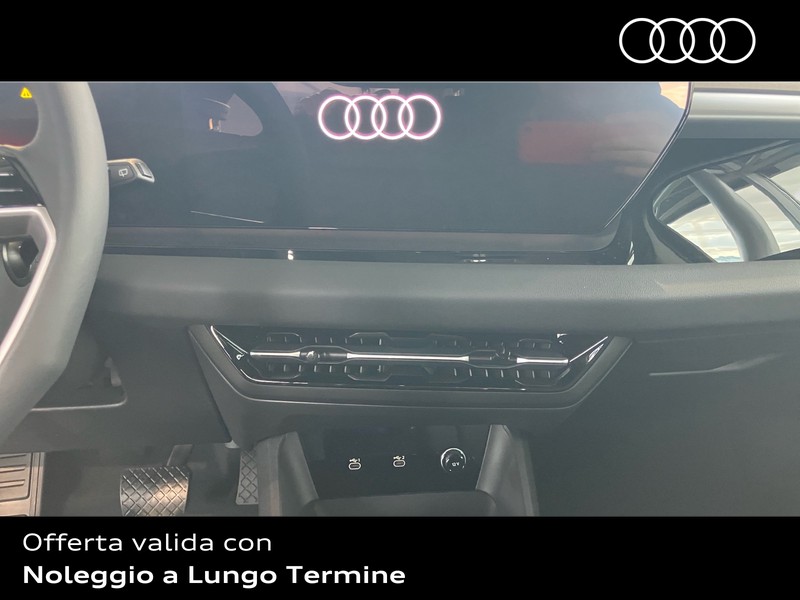 Audi Q6 e-tron business 292cv