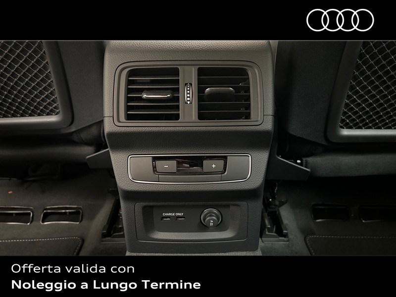 Audi Q5 sportback 40 2.0 tdi mhev 12v identity black quattro s-tronic