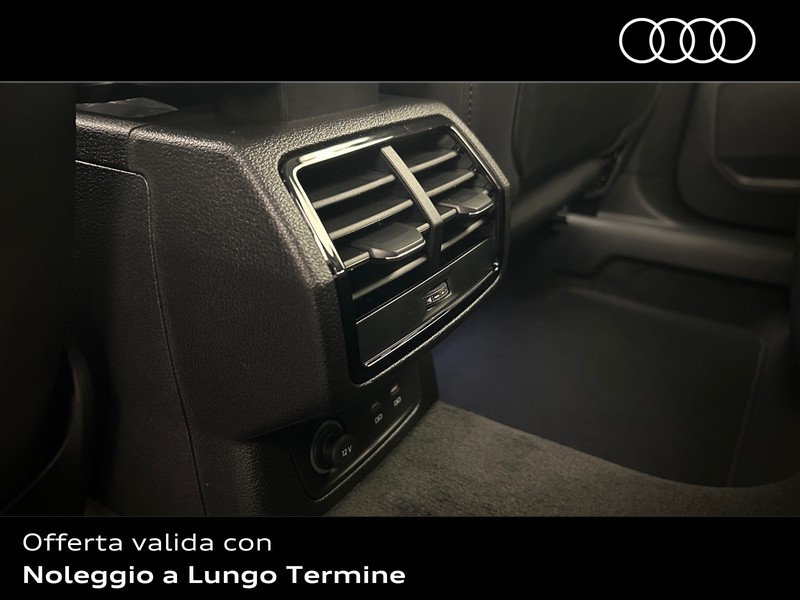 Audi Q3 sportback 35 2.0 tdi identity black s-tronic