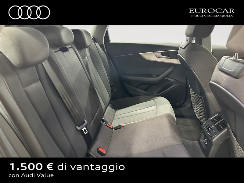 Audi A4 avant 35 2.0 tdi s line edition 150cv s-tronic