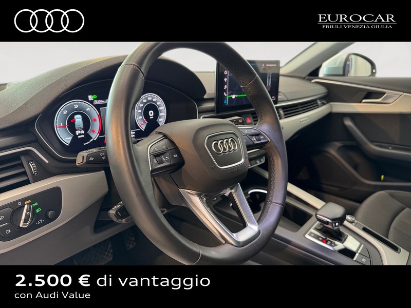 Audi A4 allroad allroad 40 2.0 tdi mhev identity contrast quattro 204cv s-tronic