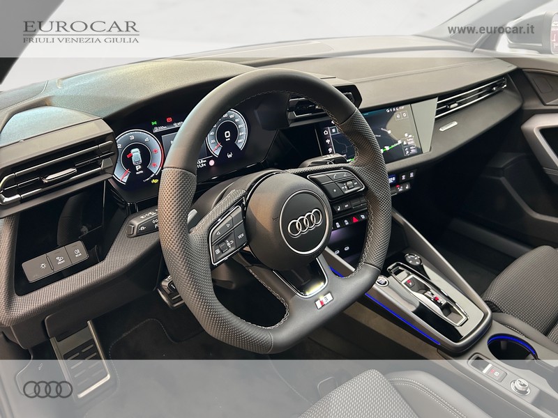 Audi A3 allstreet 35 2.0 tdi identity contrast s-tronic